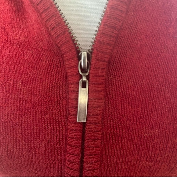 Kualocho Sweater Cardigan with full zip and hood - Picture 3 of 5